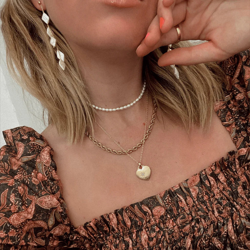 From Necklace to Bracelet