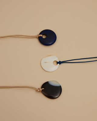 ELLE Australia: The ‘90s Are Making A Comeback With Cord Necklaces