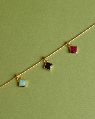 The Canberra Times: A how-to guide on how to layer necklaces