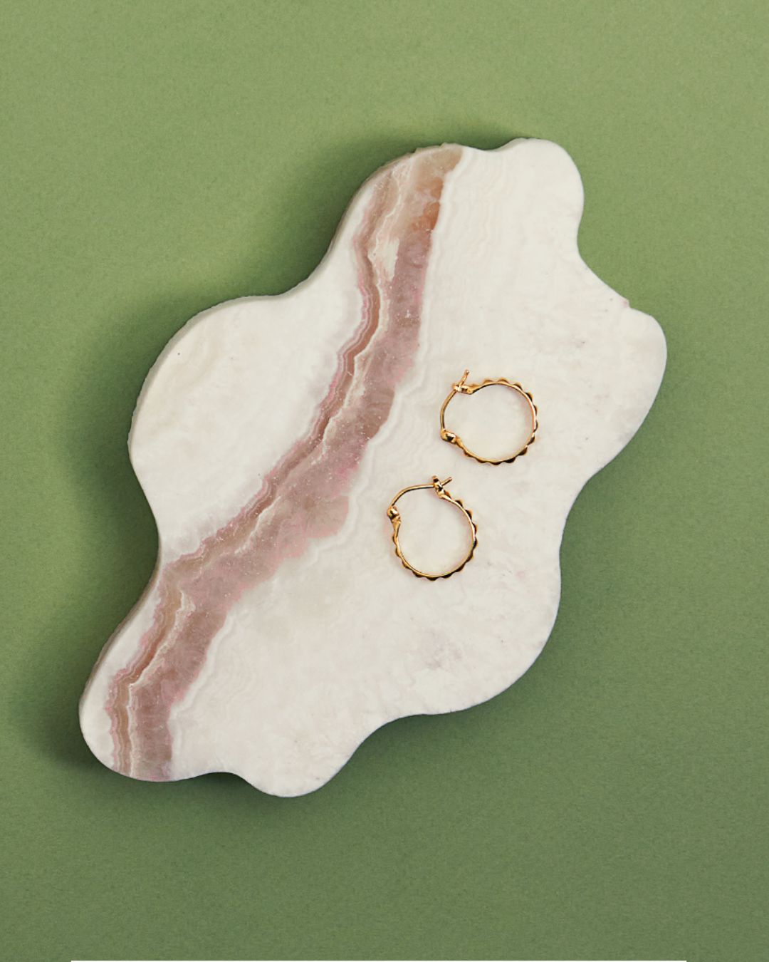 How To Clean Your GoldPlated Jewellery with 4 Easy Steps Bonito Jewelry