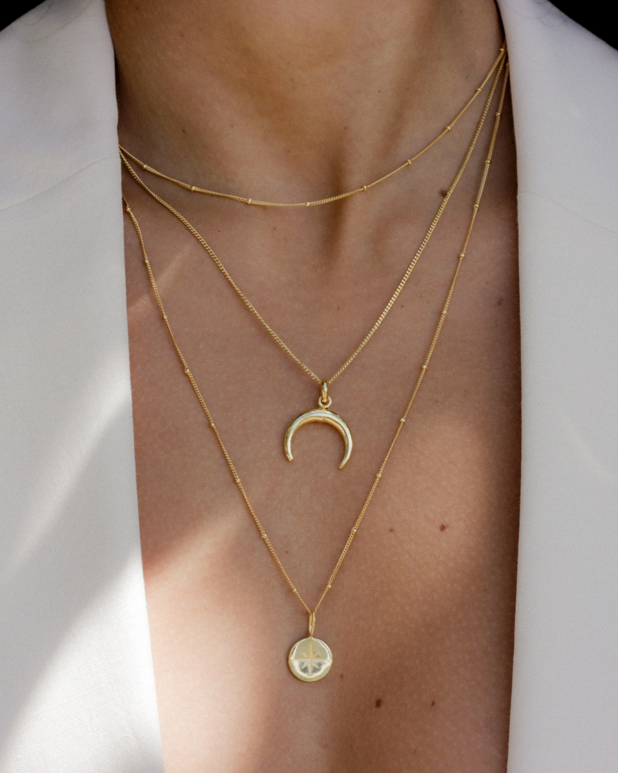 3 Steps To Layer Your Necklaces Like A Pro