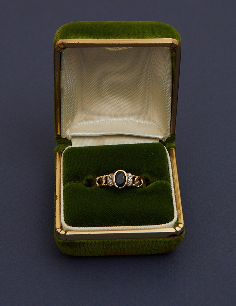 VINTAGE - Solid 9ct Gold, Sapphire and Diamonds
