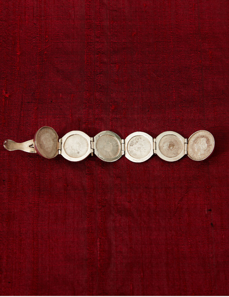 (SOLD) VINTAGE - Sterling Silver Sphere Locket Pendant