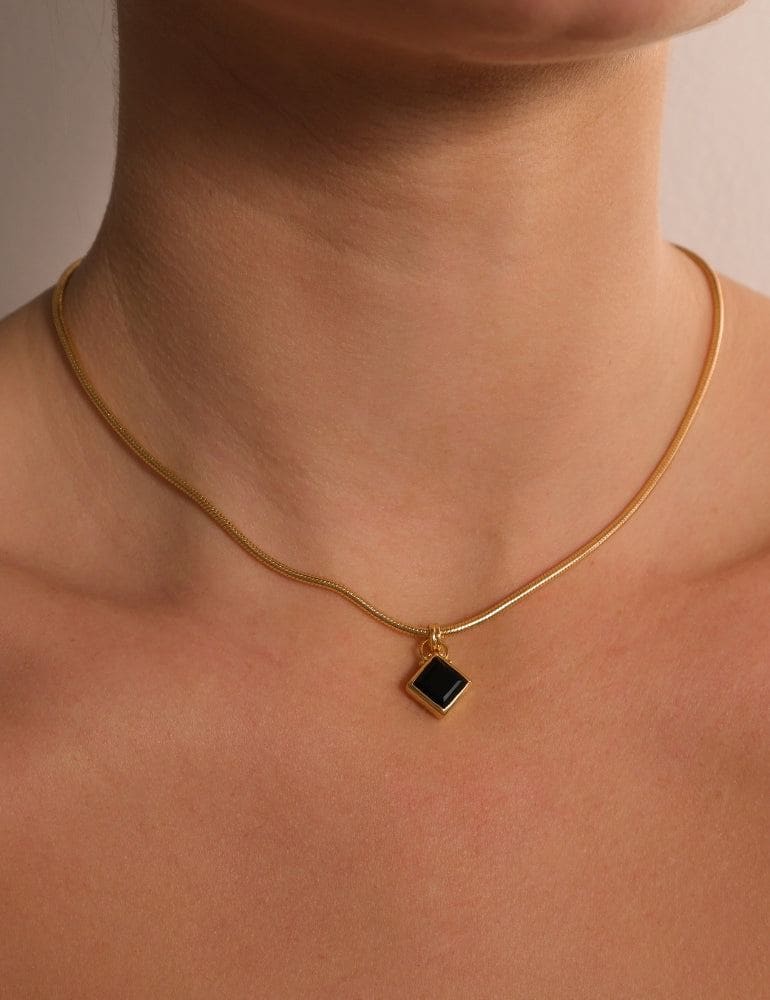 The Noir Pendant Necklace - Black Onyx Stone